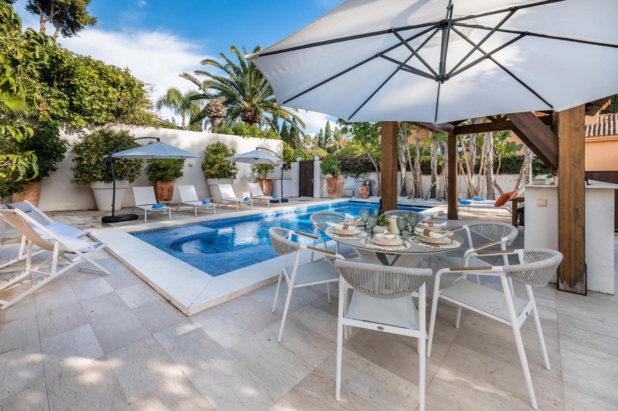 Vacation Marbella I Villa La Cabane, Prestige, Heated Pool, 300M To The Beach Exterior photo